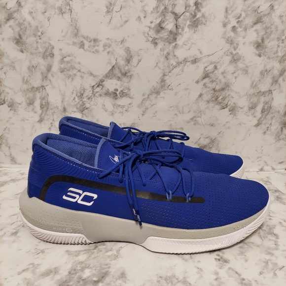 Pre-owned 2019 under Armour SC 3zero III - Picture 3 of 11